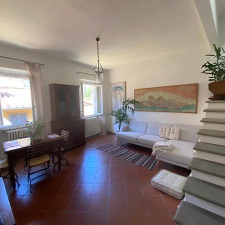 La Galluzza Apartamento *
